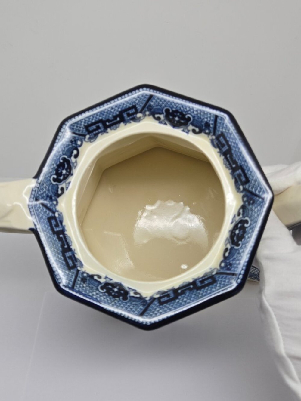 E&C Challinor Ironstone Willow Modern Production Ceramic Teapot, Blue and White - Picture 5 of 16